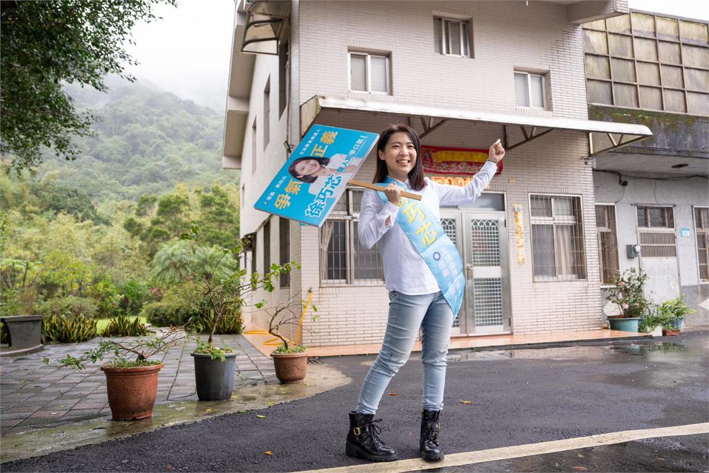 徐巧芯親媽生氣了!她揭「窗外徘迴怪男」行徑開罵 網卻刷1排「這事」
