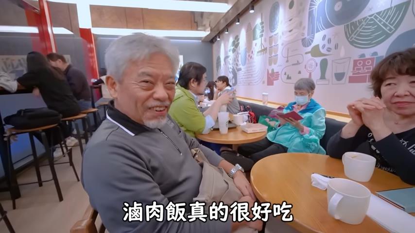 被問台灣旅遊感想!日本爸爸「5字神回應」 網笑:用身體來記憶