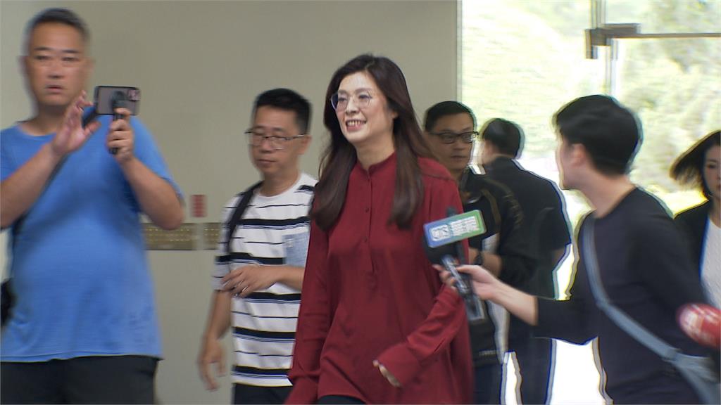 總統突圍出訪史國！　空軍祭＂霸總語錄＂嗆中國別亂