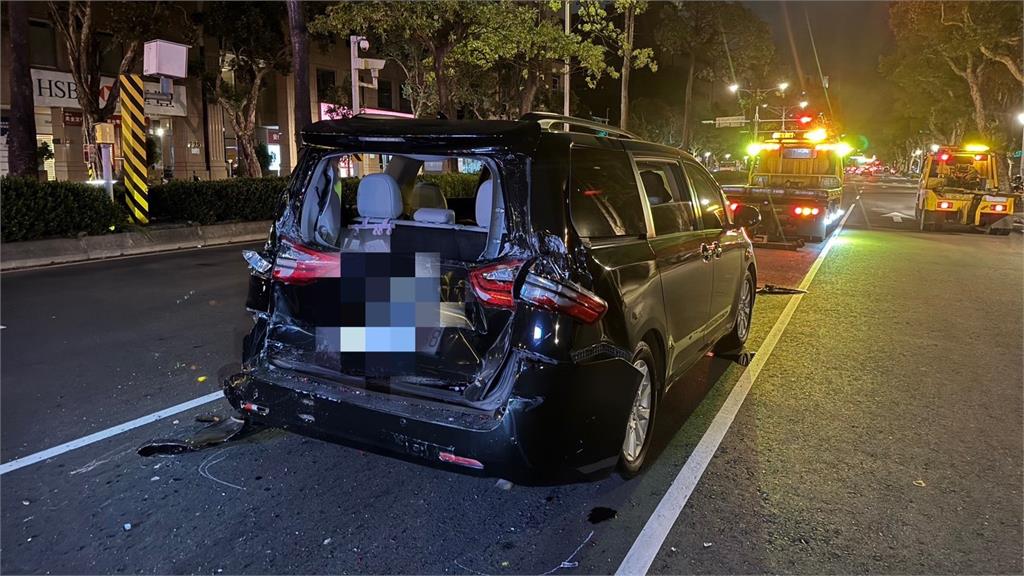 快新聞/慘!北市大安區「公車追撞汽機車」 女騎士恐需截肢