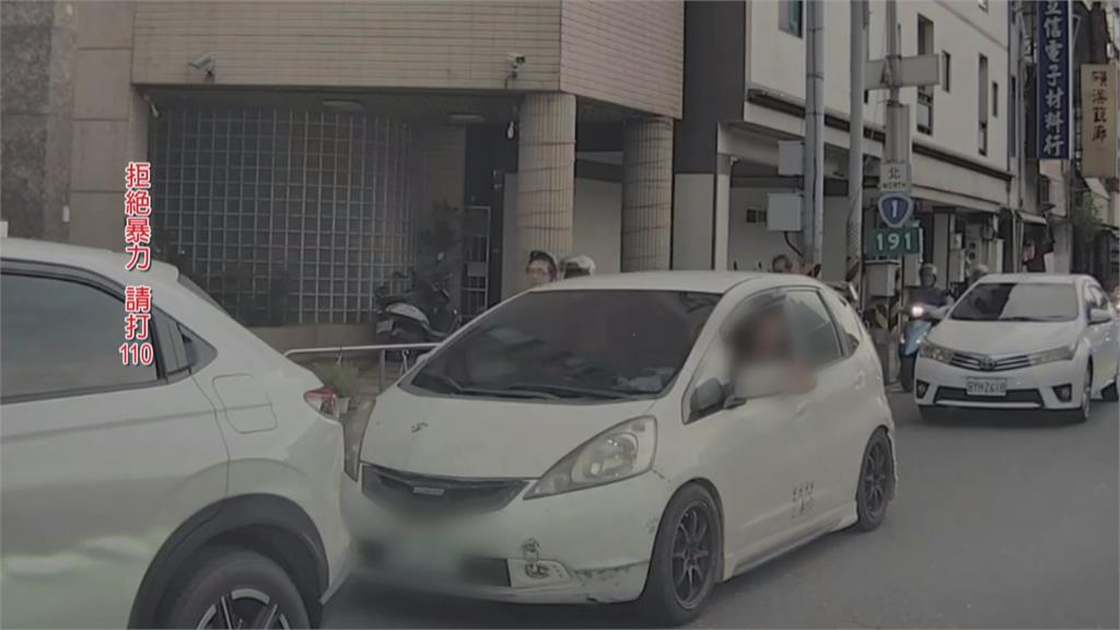 被擋道按喇叭險遭砸車　彰化街頭驚傳"路怒症"揮球棒