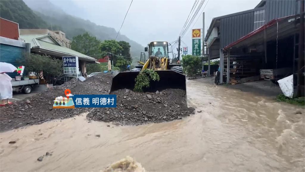 凱米颱風重創南投山區 信義鄉多處土石流釀交通中斷