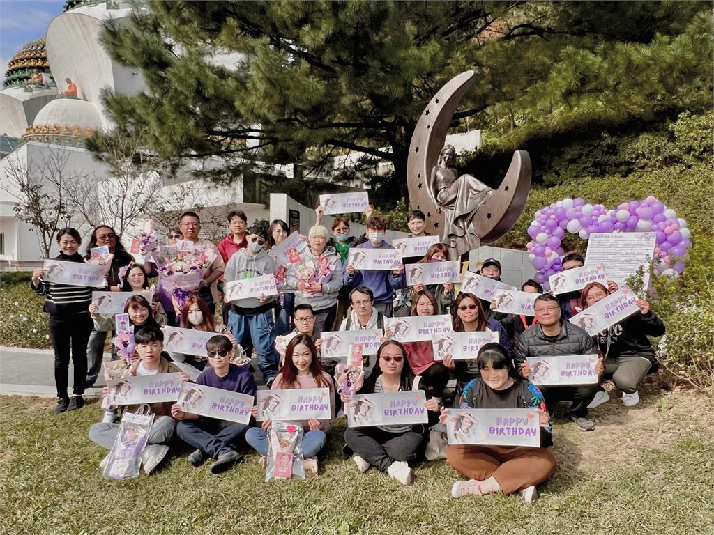 李玟51歲冥誕  全球歌迷齊聚金寶山追憶"永遠的月光愛人"