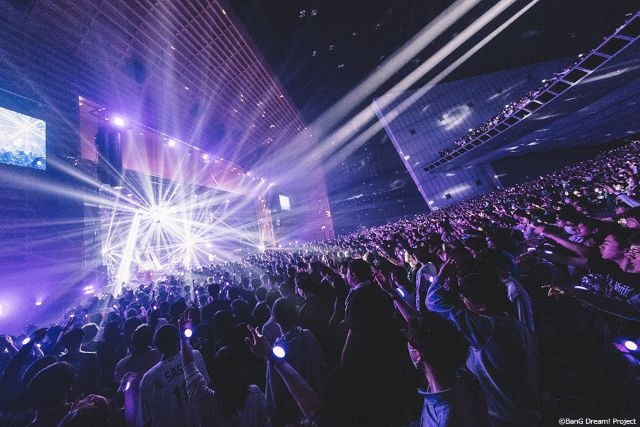 日女團東京開唱遭中國男鬧場!他用中文嗆高市「X你X」日網轟:像猴子一樣亂叫