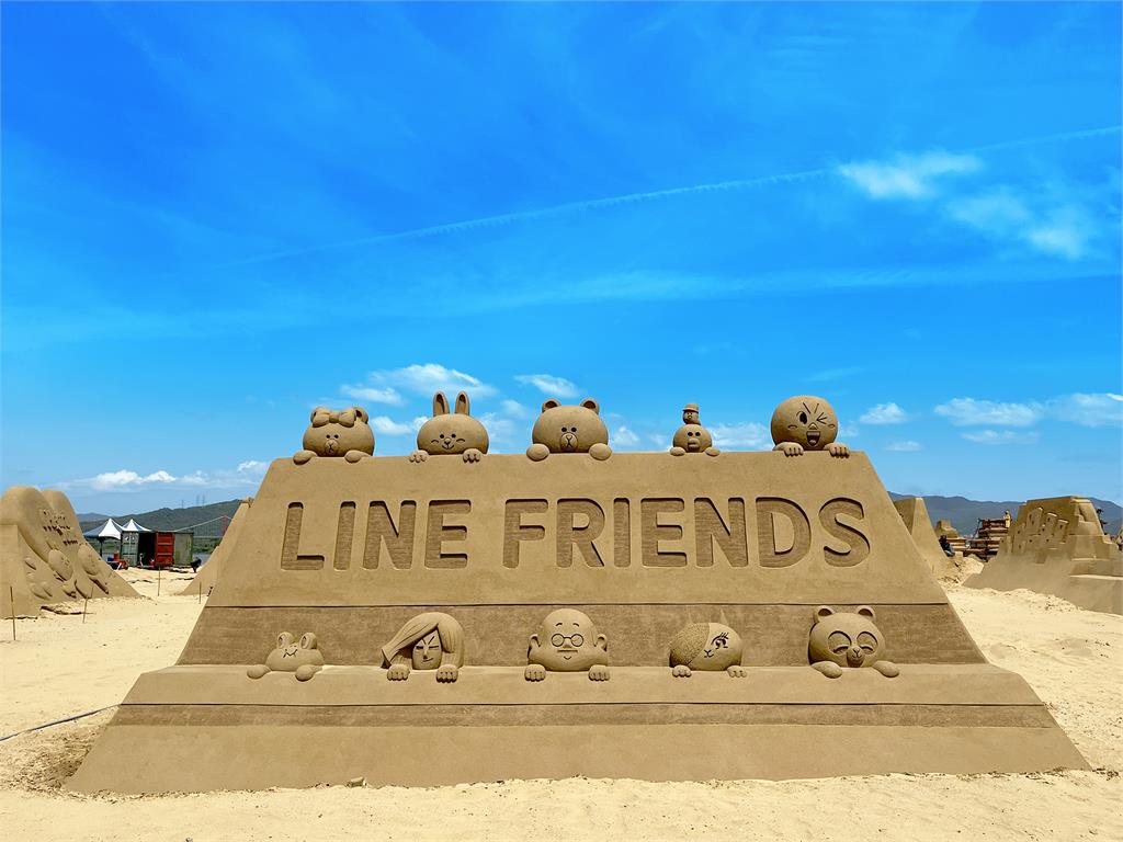 2024福隆國際沙雕藝術季「LINE FRIENDS夏日明星派對」5/31登場