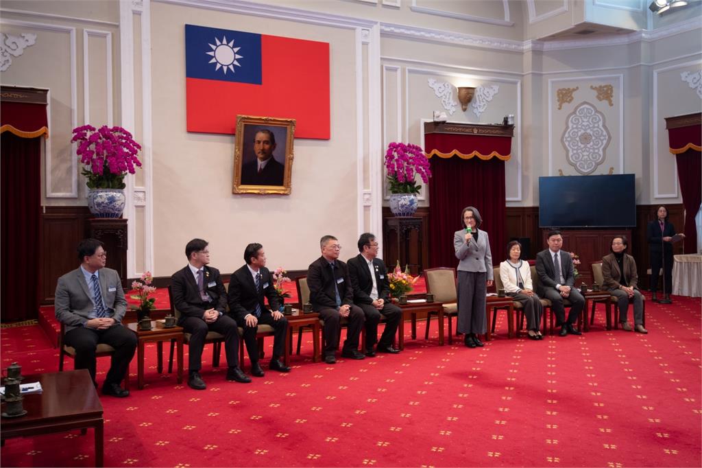 快新聞/接見紐倫堡國際發明展得獎人 蕭美琴:存在好奇心才有解決問題新思維