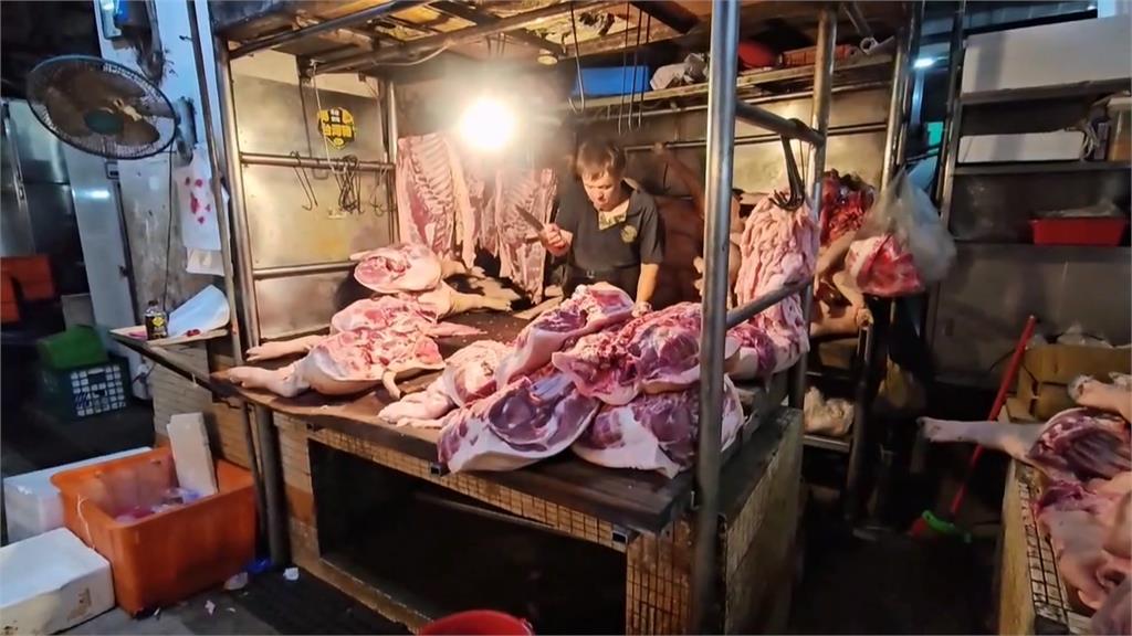 傳統市場開賣溫體豬生意興隆　攤商備貨增因應廣大「肉食族」