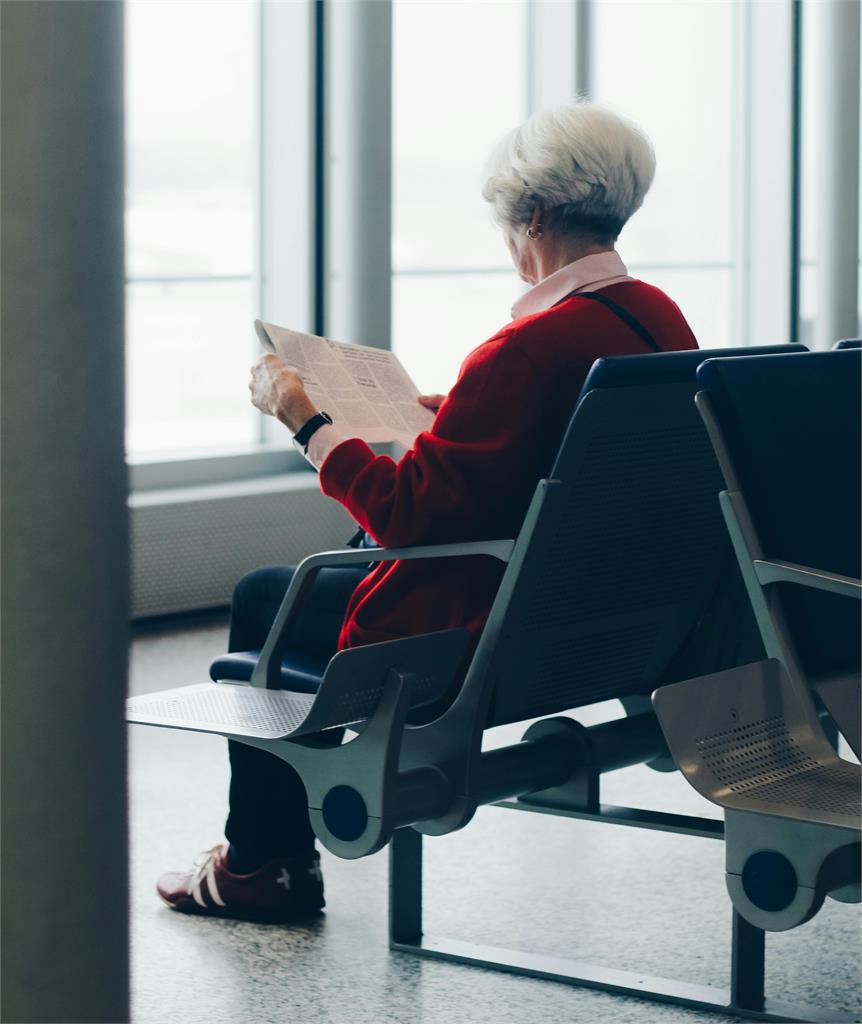 70歲阿嬤靠年金存款供孫讀書6年 退休金吃緊拒資援卻換女兒「這句話」