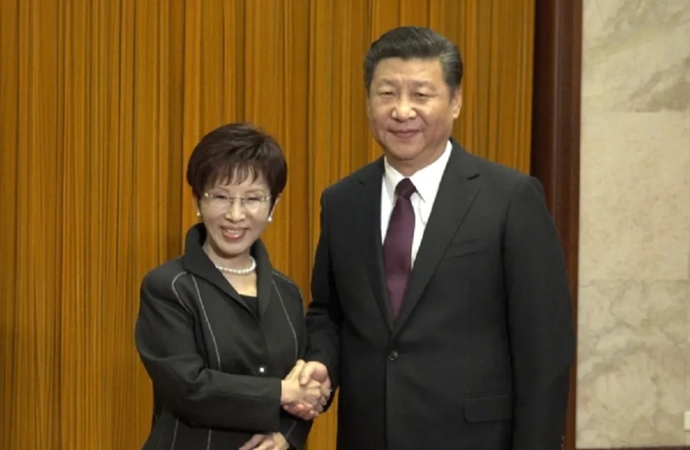 歷史觀測站／國民黨大咖超愛「赴中朝拜」！言談三句不離「一中」、「統一」