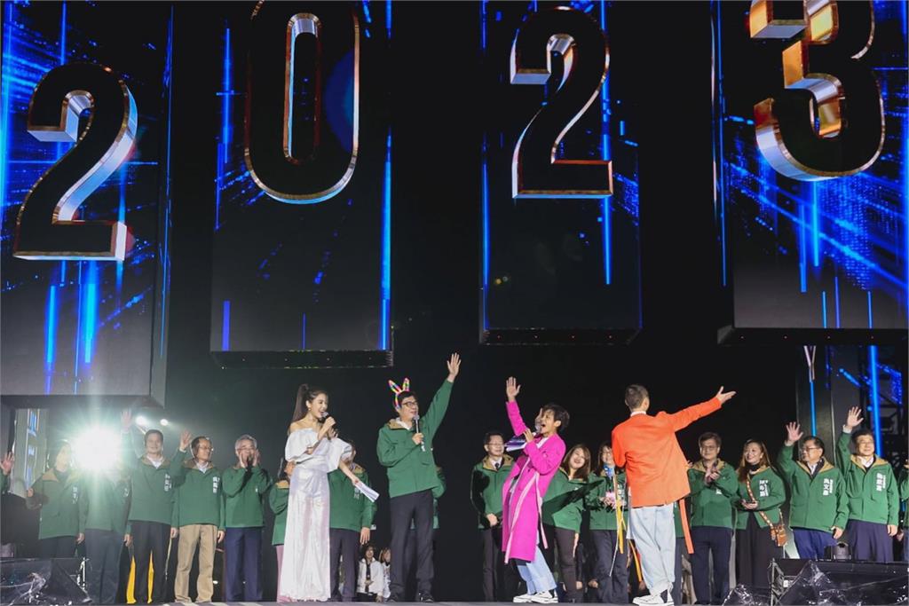 《2023高雄跨年亞灣未來市演唱會》收視全台之冠第一名在高雄