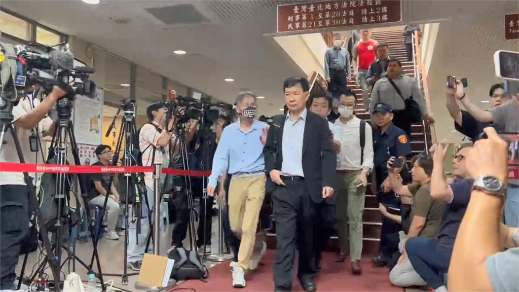 彭振聲突獲知「愛妻墜樓亡」痛哭！老同事憶他「捲弊案悶悶不樂」錯愕曝1事