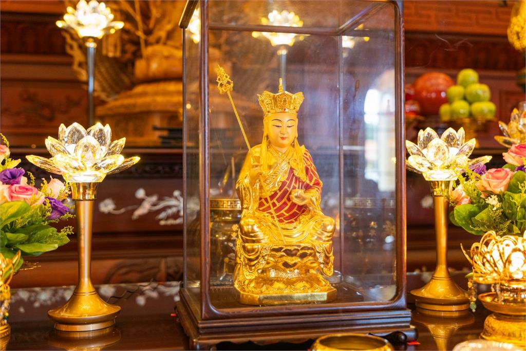 靈巖山寺舉辦地藏大法會　超薦金門戰役與921震災亡靈祈亞太和平