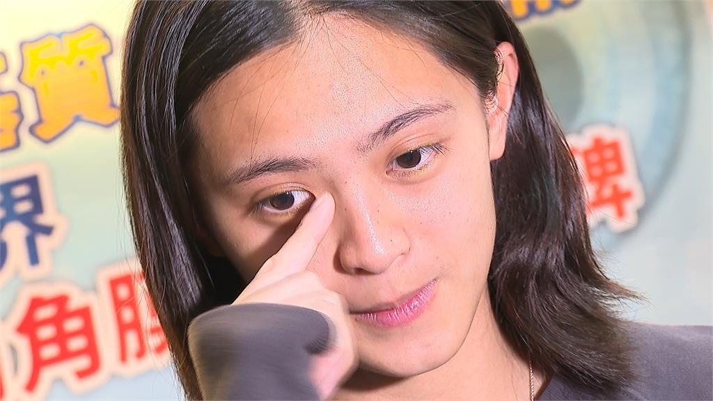 23歲女角膜變形視力剩0.25　全台首例手術免角膜移植