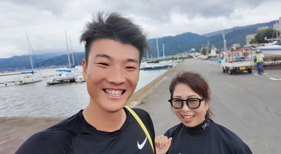  女兒同學成老公？差21歲母子戀　美魔女曝嫩尪「性生活」：比較吃力