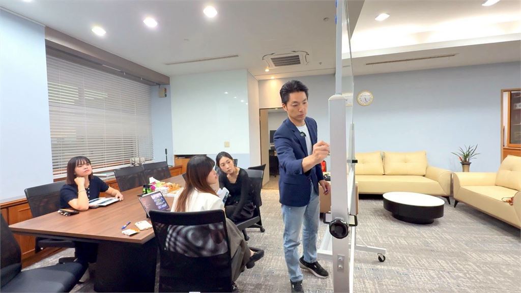蔣萬安專訪談松機遷建像開會！律師怒轟「一個專家都沒有」：大學生期末報告？