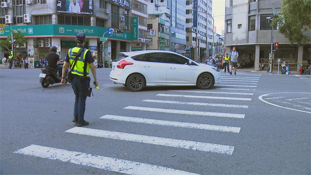 高雄警加強取締「未禮讓行人」　盼降低交通事故率