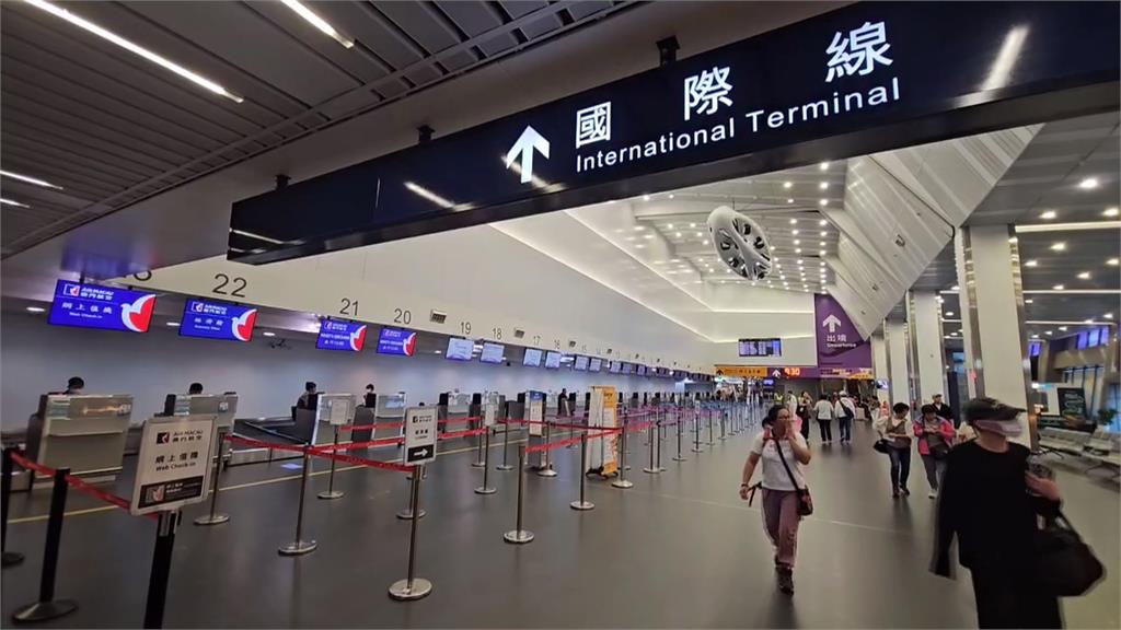 無人機闖清泉崗基地！　8架IDF被迫轉降　2民航機延誤起降