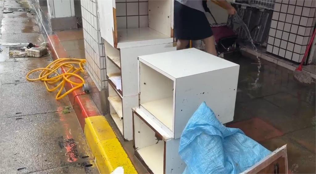 快新聞／北市內湖金龍路大淹水！這1銀行遭殃　