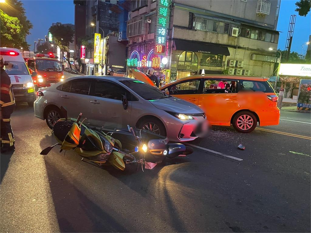 快新聞/北市中山區車禍!小黃突暴衝釀3車遭撞 67歲運將驚喊:全忘了