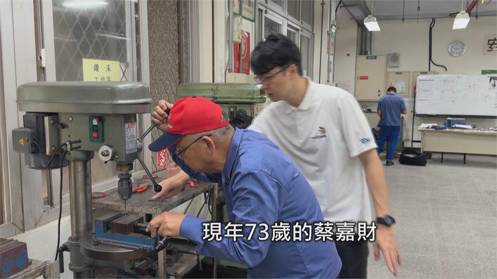 73歲阿公考取機械加工乙級證照！　下一站拚國立科大