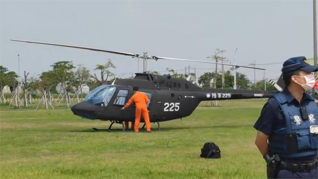快新聞／航特部TH-67教練機動力異常　緊急迫降台南鹿耳門聖母廟