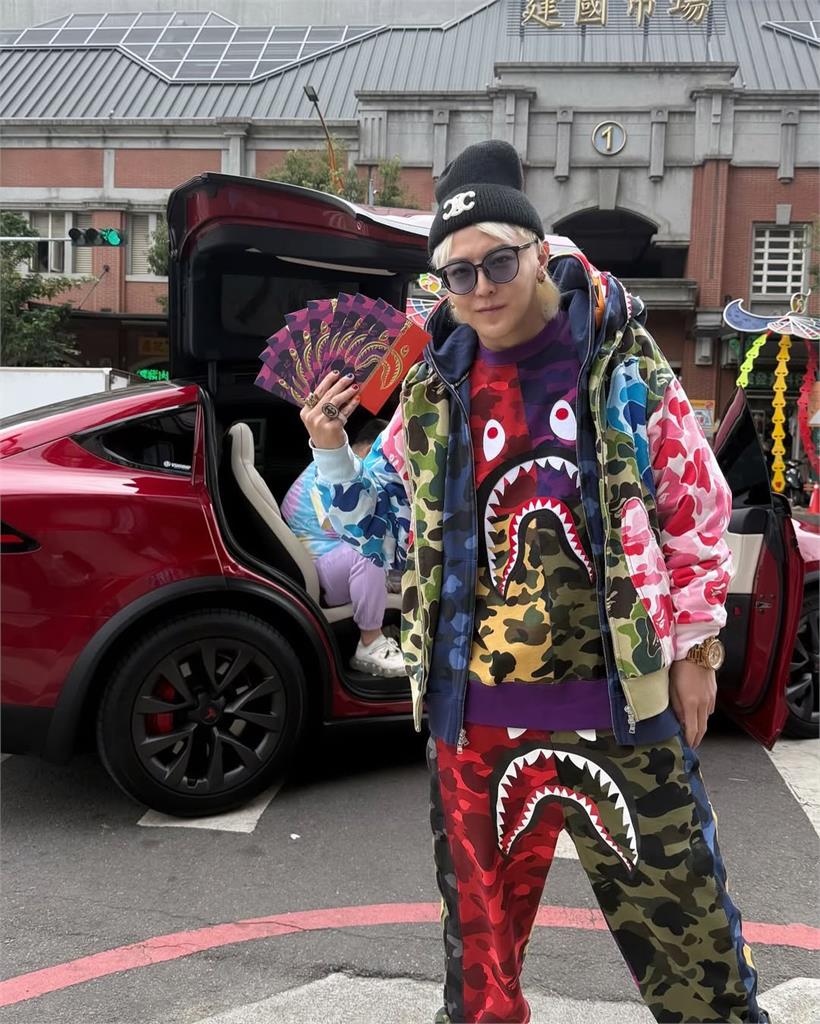 台版明日花綺羅生日「正面雪白大開花」!親揭「5擇偶條件」網驚:小哥哥艾里?