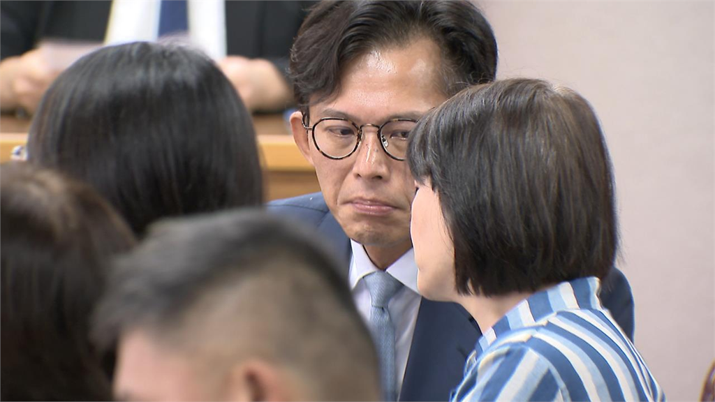 央廣內鬼駭客遭黃國昌切割!四叉貓列「這3人陳情下場」11字開酸了