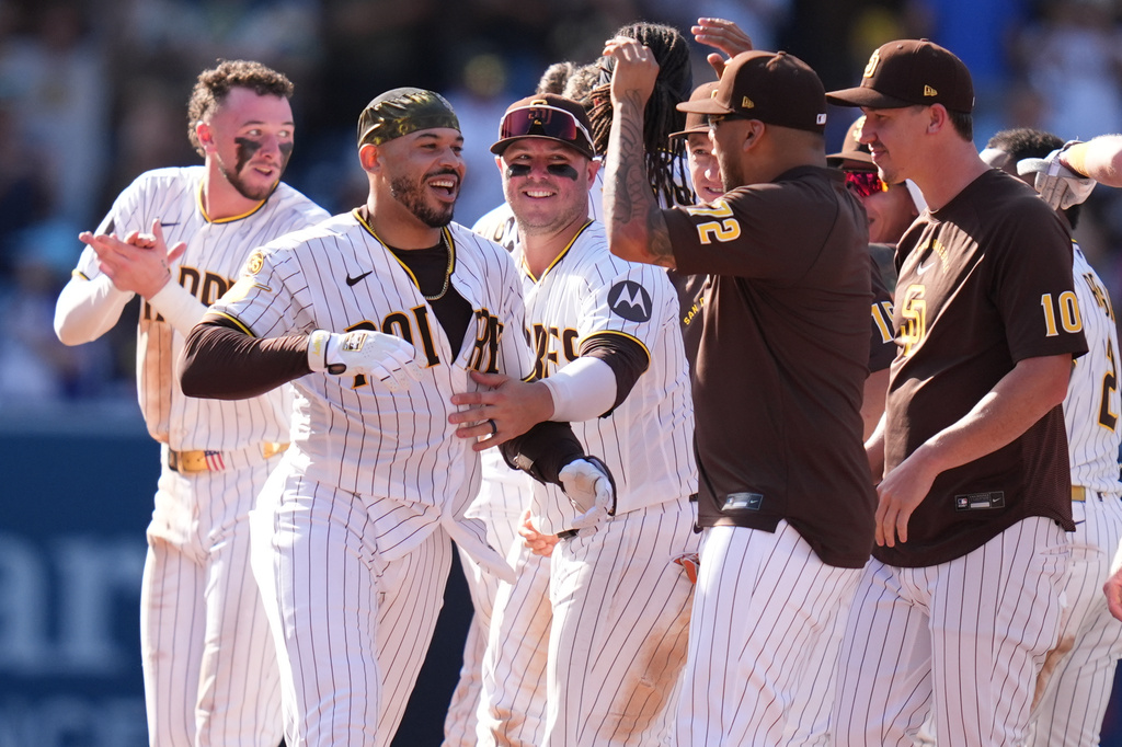 MLB(影)／教士不演了！一個月從國聯第11名衝到外卡第二　逆襲速度太驚人
