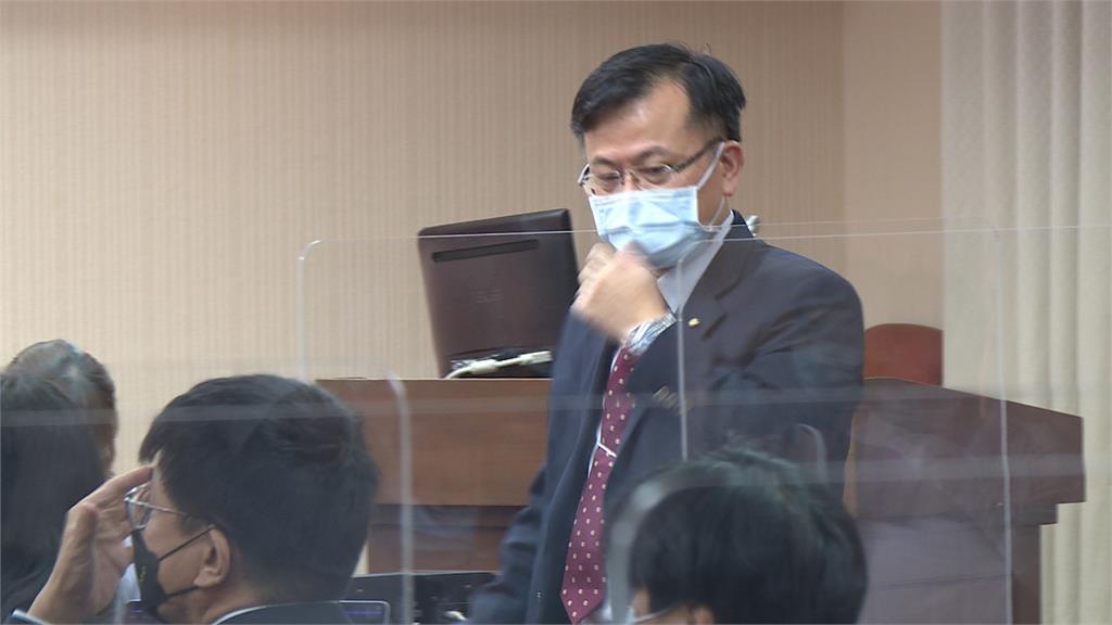涉護航鏡電視取得執照 NCC主委陳耀祥列他字案瀆職罪被告