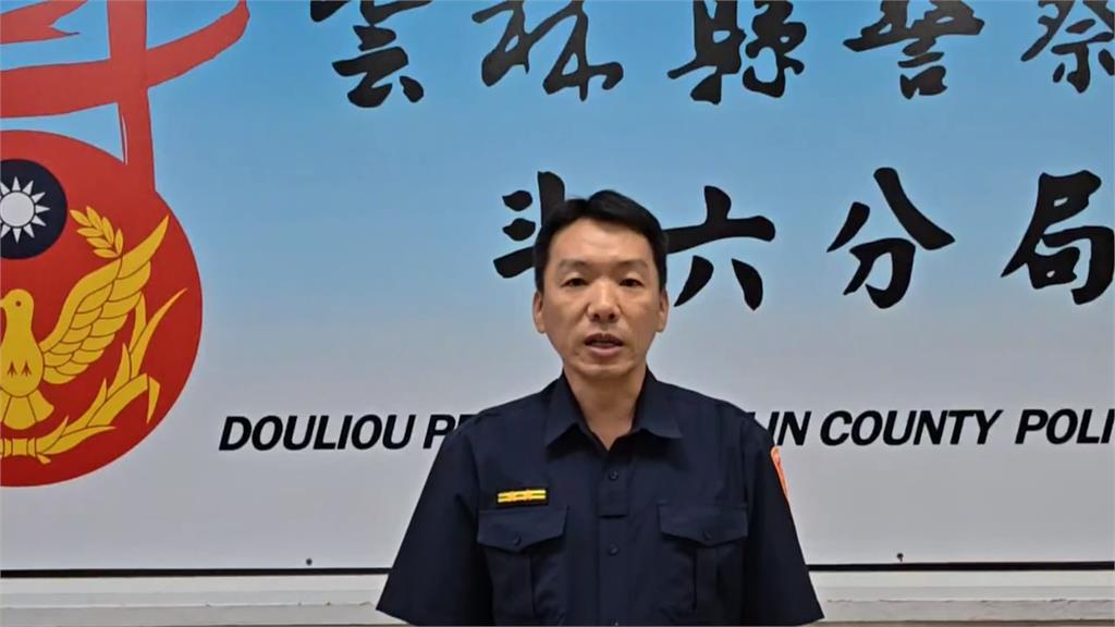 行人驚魂！ 女子撐傘過馬路疑遭車輛撞擊倒地