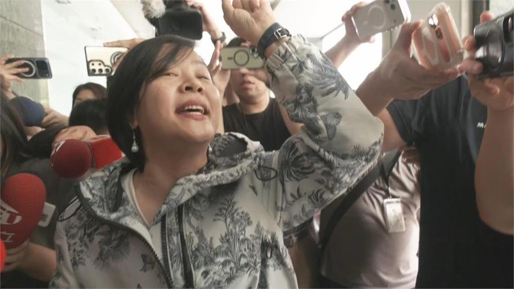 李貞秀公開罵黃國昌「一派胡言」!四叉貓曝「兩人關係」嗨喊:師徒對抗精彩可期