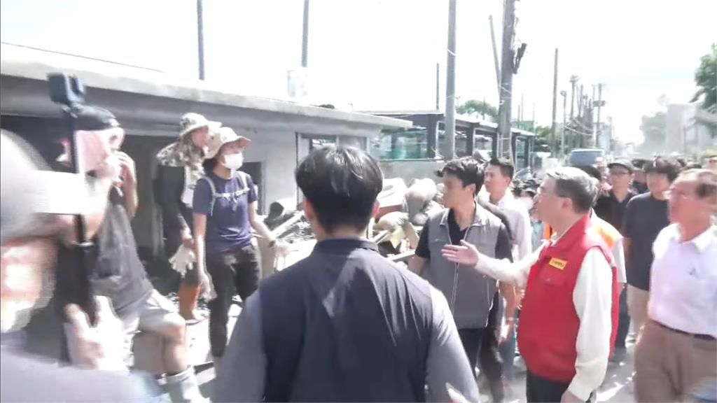 徐榛蔚荒謬行徑一籮筐！　災區神隱、落跑、擺拍遭嗆