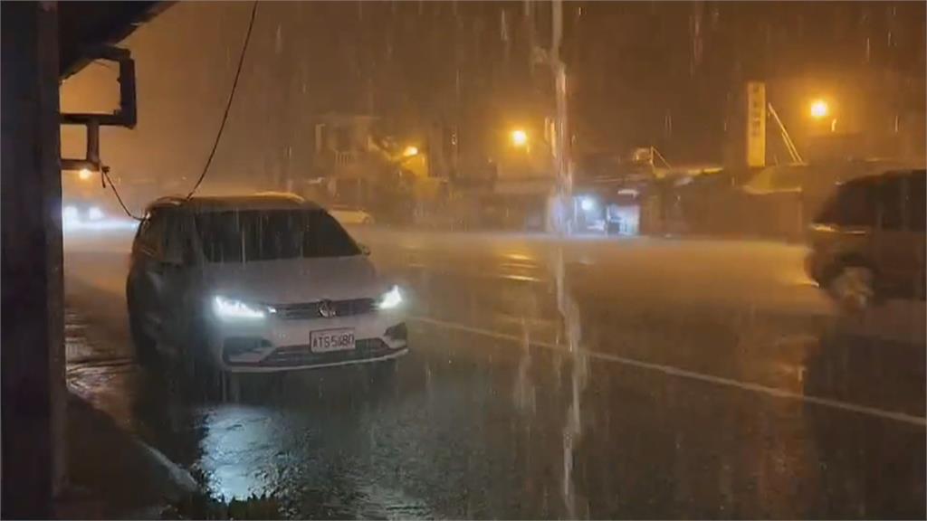 東北季風影響！宜花豪雨有災情　舊蘇花土石流、碧候溫泉休園1天