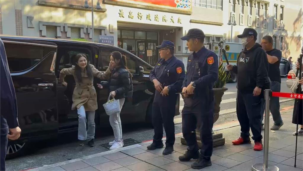 快新聞／京華城案開庭！「阿北騙錢」嗆聲惹怒小草　警方緊急架離