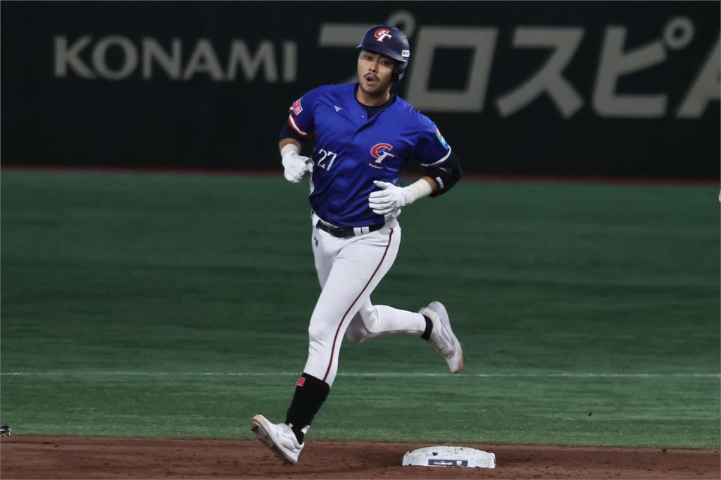 12強賽/台灣吞下大局!陳傑憲、林家正接力炸裂 台灣隊五局雙轟砲襲日本