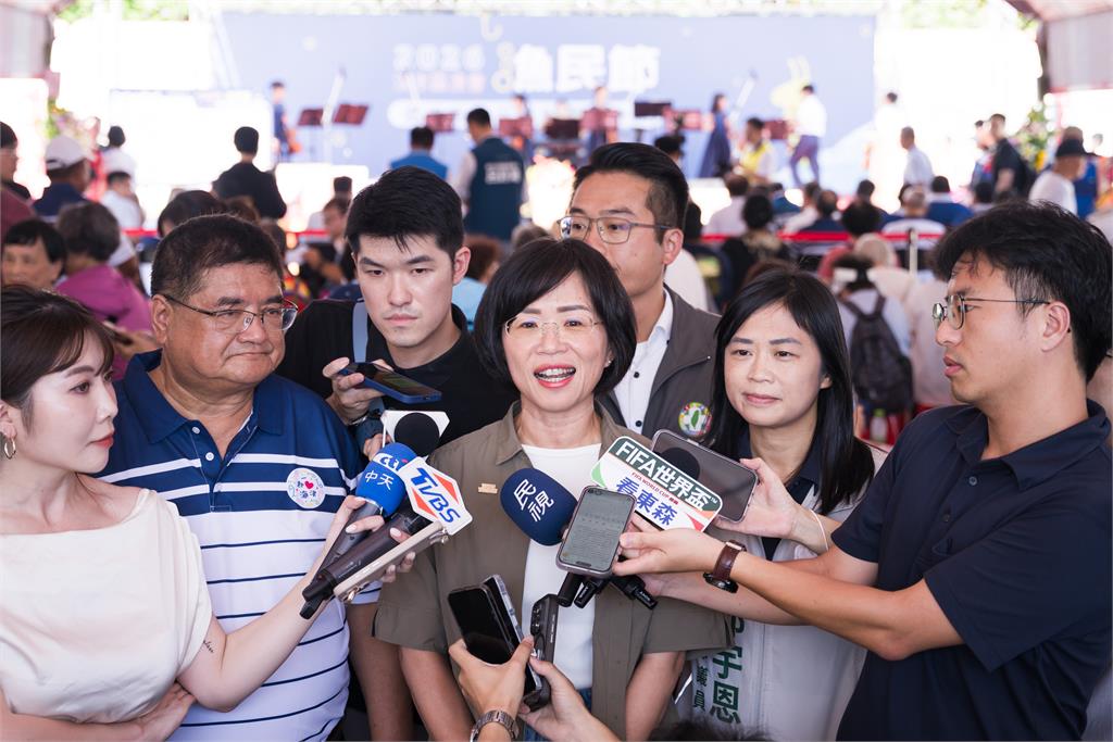 快新聞/蘇巧慧淡水人氣爆棚!漁會巨頭合體相挺 靠「3大策略」翻轉海岸線