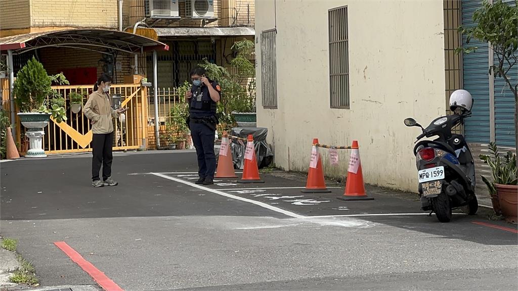 宜蘭道路亂象！住家門口冒出車格　轉角庇護島擠壓車道成「大路障」