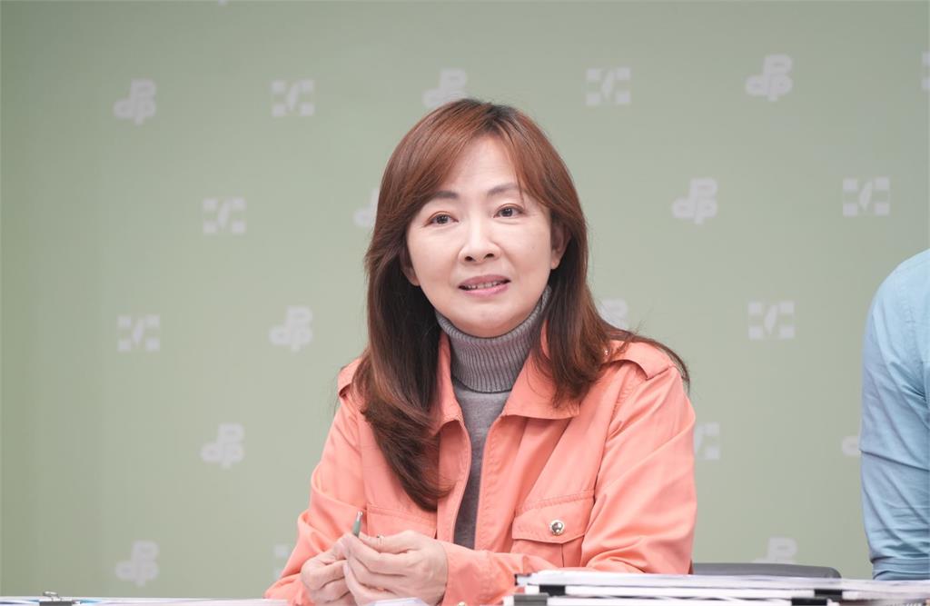快新聞/轟吳春城海撈2千萬標案 民進黨主張廢壯促法嗆:黃國昌踹共
