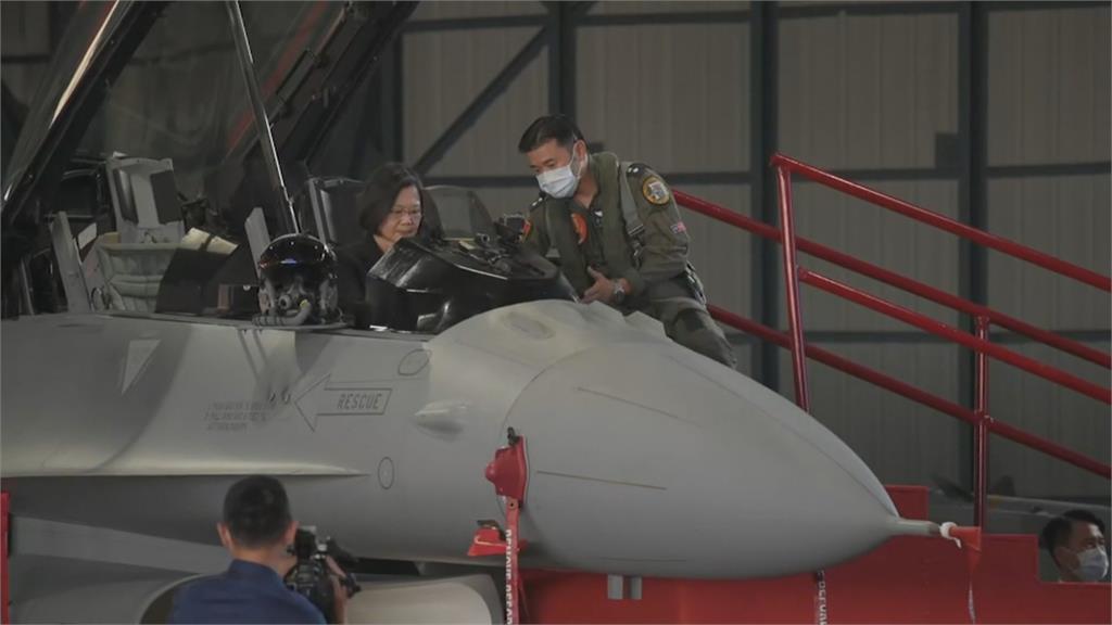 成立首支F-16V作戰聯隊　CNN飛基地連線報導