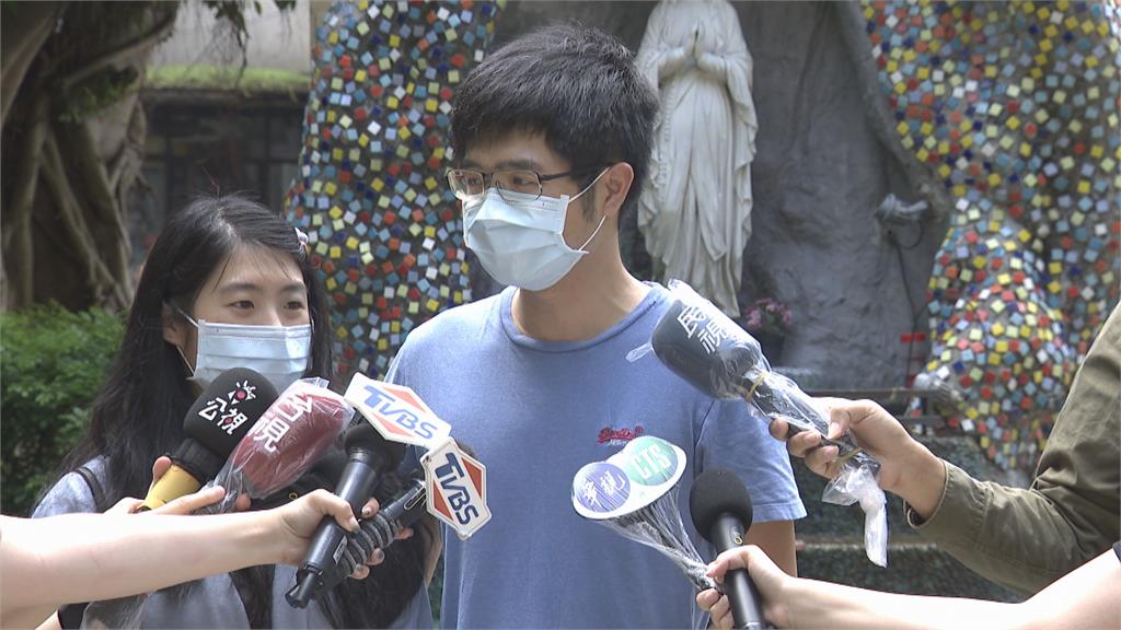 婦確診痊癒車上順利產子 全靠孩子爸接生