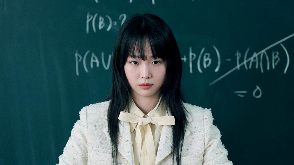 《鐵拳教育》讓老師瞬間頭皮發麻！國中生看劇竟喊這句：原來還能這樣弄