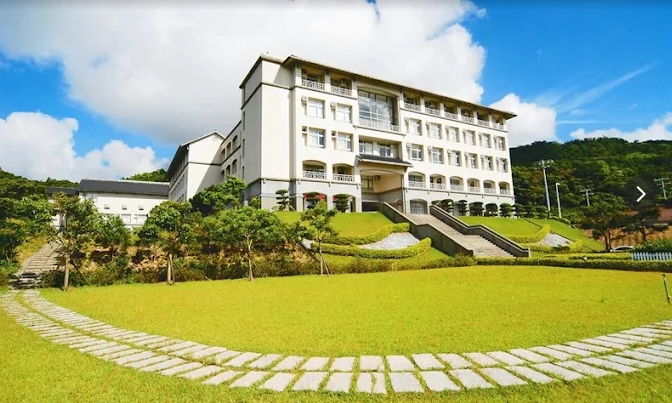 佛光大學爆女學生遭性騷擾!教授噁心喊「很想妳、幫妳補身」對話曝光…校方回應了