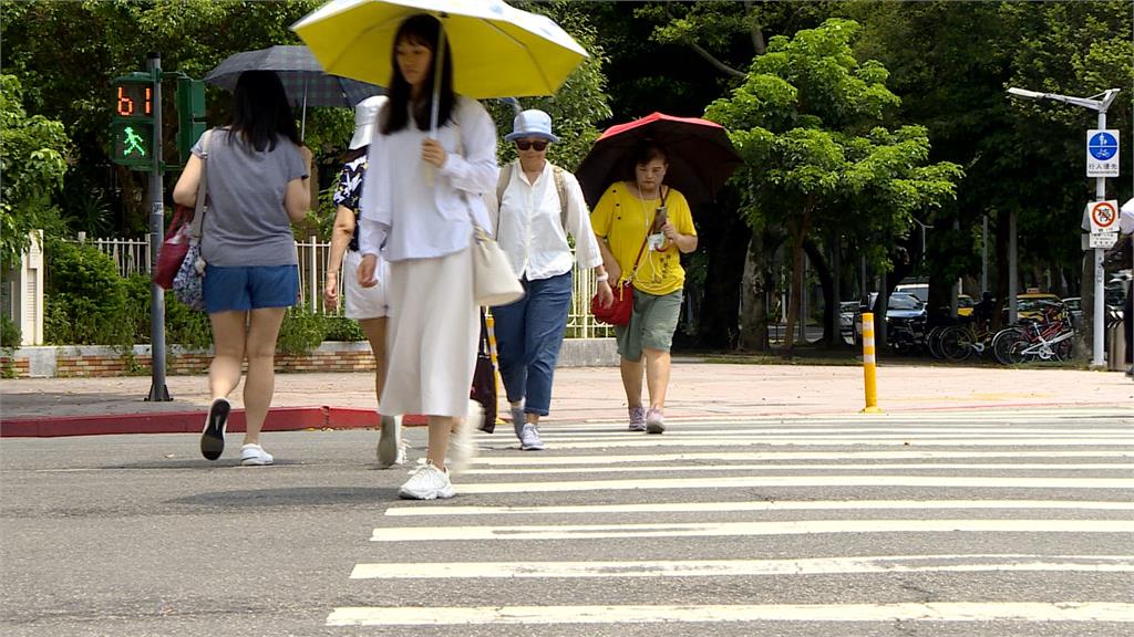 「杜蘇芮」最快週五成颱　專家：估達中颱等級、不排除侵台