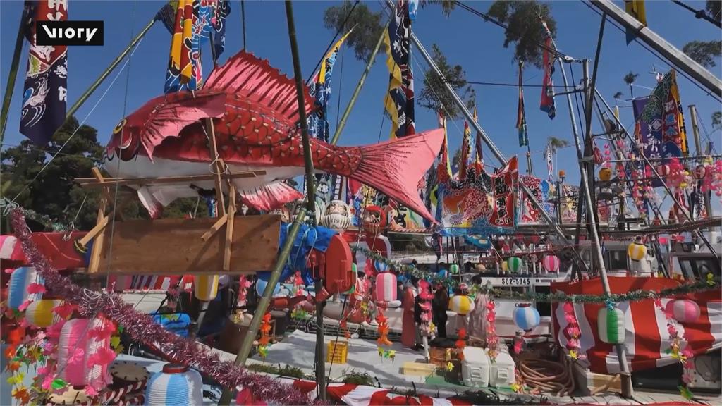 漁民著婦女服裝畫經典妝容 「大瀨祭」祈求豐收、出海平安