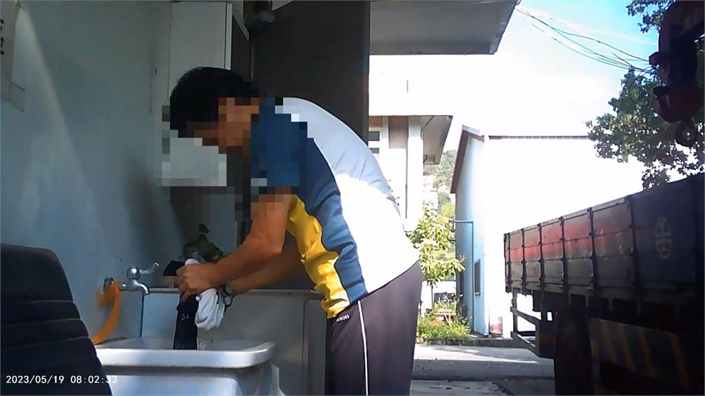 上班時間洗澡洗衣裸上身　台鐵台東政風人員遭投訴