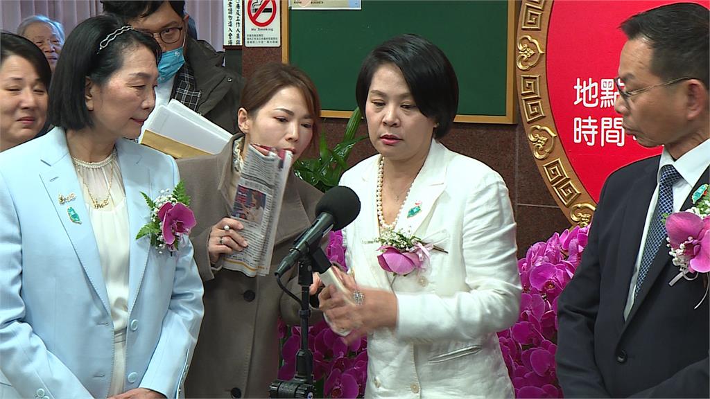 被李貞秀轟「蛀蟲領高薪」　陳智菡上節目哽咽落淚