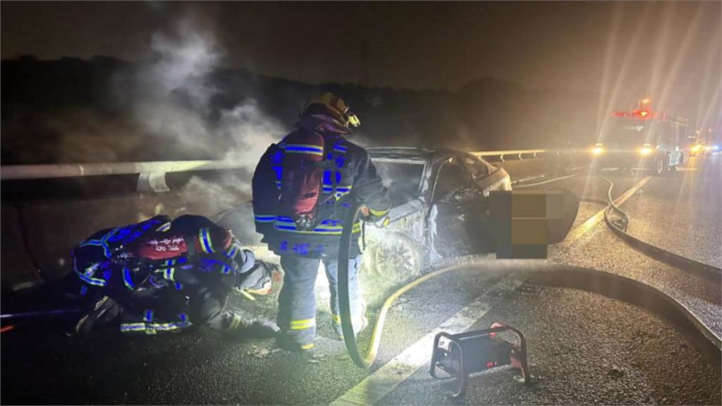 國1休旅車突撞護欄墜橋下　駕駛無酒駕2重傷3輕傷