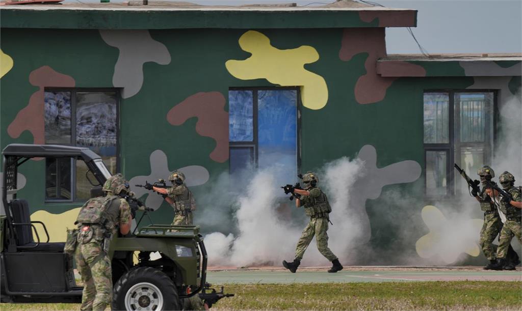 快新聞/中共真的有能力打台灣?外媒精闢分析「經濟恐先垮」 理由全說了