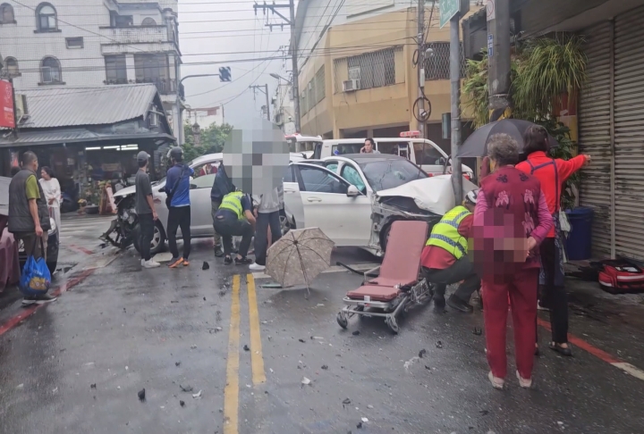 花蓮警抓女車手!2同夥狂飆逃逸車禍釀7傷 87歲婦慘遭波及