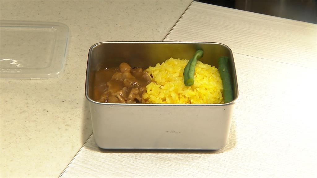 嫌愛心咖哩餐「沒豬肉」給一星負評　老闆哽咽：我付出太多